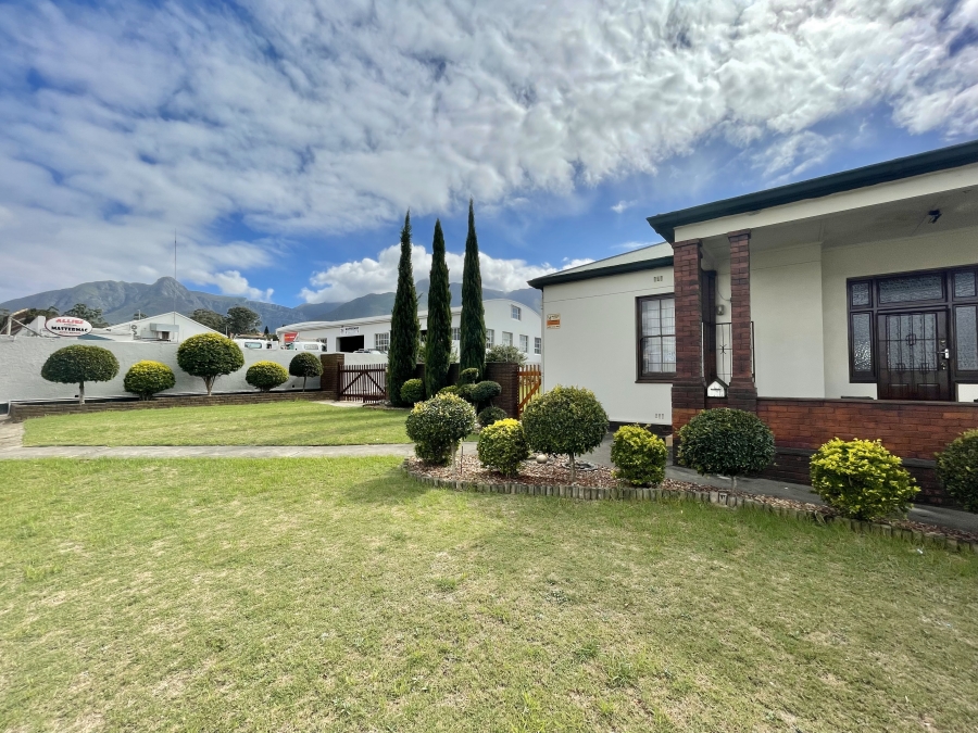 4 Bedroom Property for Sale in Swellendam Western Cape